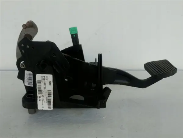 Koppeling rempedaal Citroen C5 III X7 2.2 3.0 HDI image 7