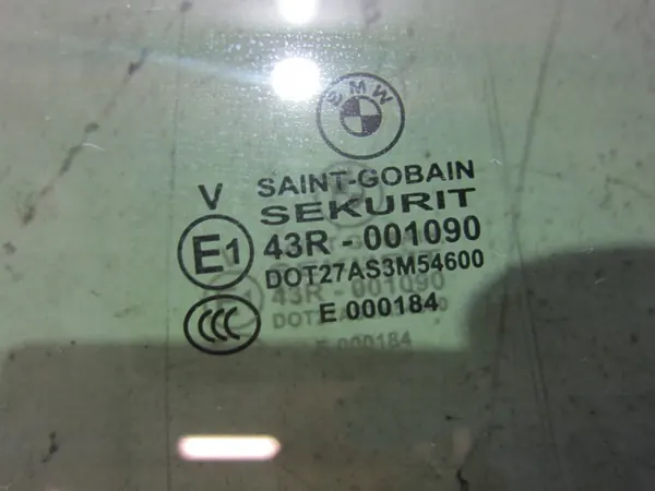 BMW X3 F25 Linke Hintertürscheibe OEM 51357329333 image 4