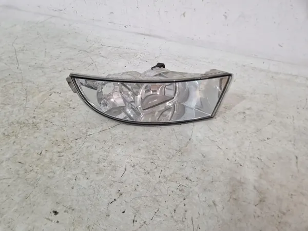 SKODA OCTAVIA II LIFT FAROL HALÓGENO ESQUERDO 1Z0941699C image 3