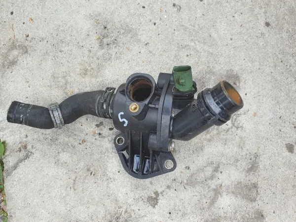 Audi OE 06B121111K Thermostaat - Gebruikt image 2