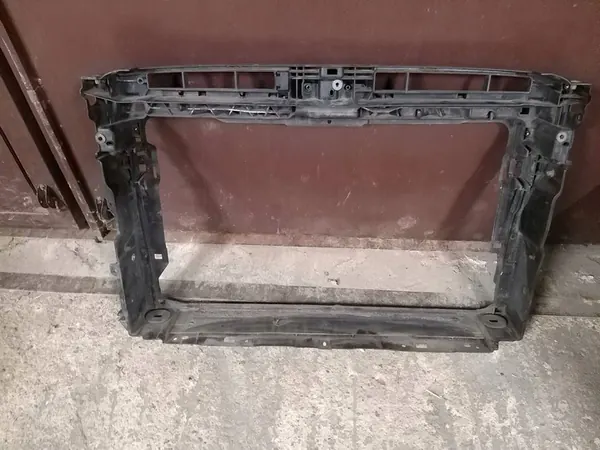 VW T5 Stoßfängerverstärkung image 2