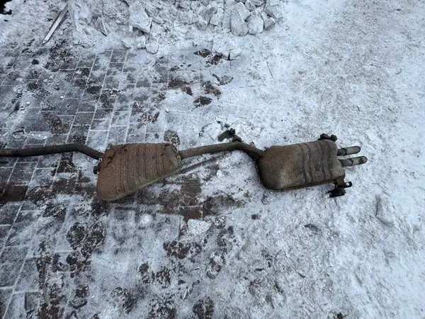 Audi OE Vaimennin OEM TŁUMIK AUDI A4 B5 1.8T Quattro image 2