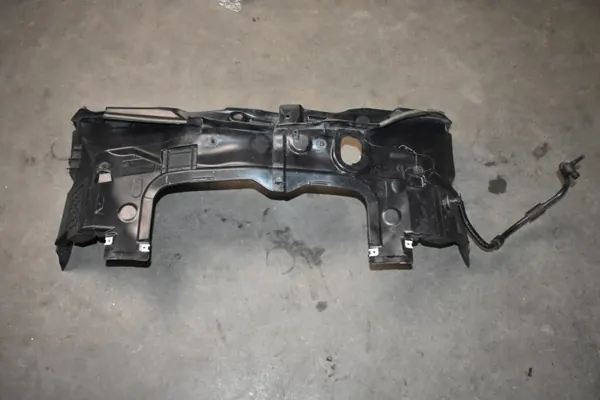 OEM A2226208701 väliseinäpeite Mercedes W222 image 2