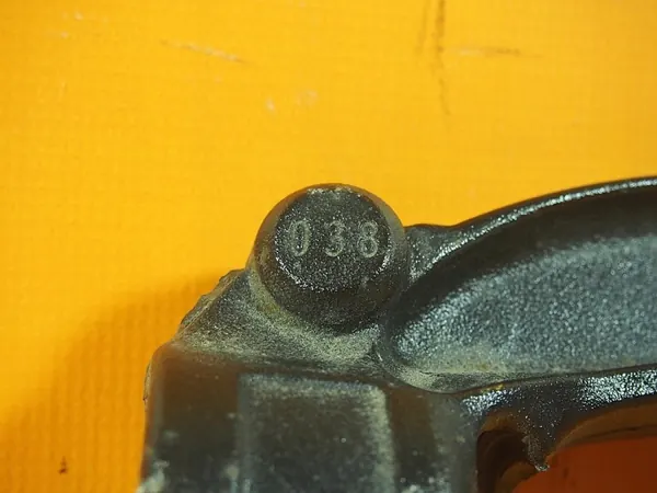Support Amortisseur Droit OEM 8k0413038L Audi A5 8T image 7