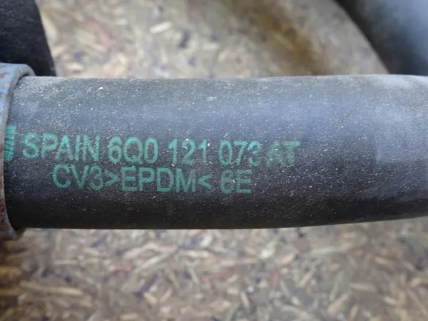 Volkswagen Polo IV 9N 6Q GTI Vesijohdot OEM 6Q0121088A image 4