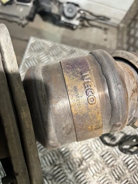 Catalisador Iveco OE 5801352155 image 2