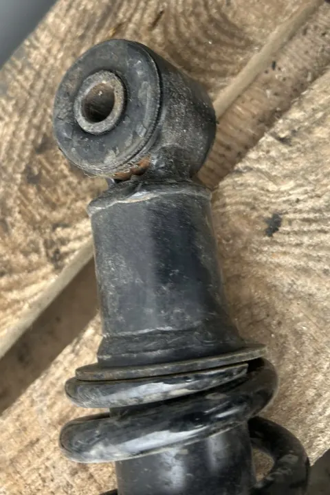 Cabinevering OEM A9603107155 voor Mercedes Actros MP4 image 3