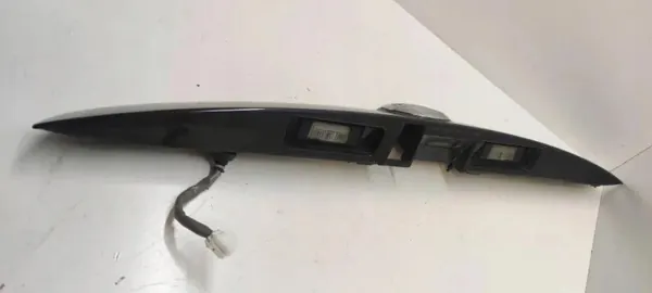 Éclairage plaque OEM 908681KA6A Nissan Juke image 5