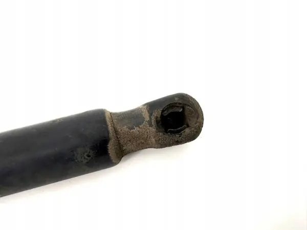 Actuador de capó lado derecho OEM 6399800164 Mercedes image 4