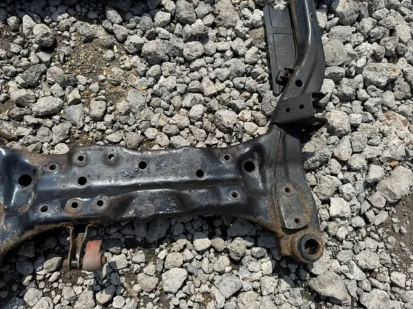 Traverse Suspension Avant OEM Kia Ceed I 2006-2012 image 3