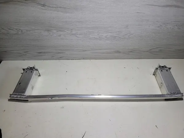 Volvo XC60 II voorbumperbalk OEM 32246765 image 4