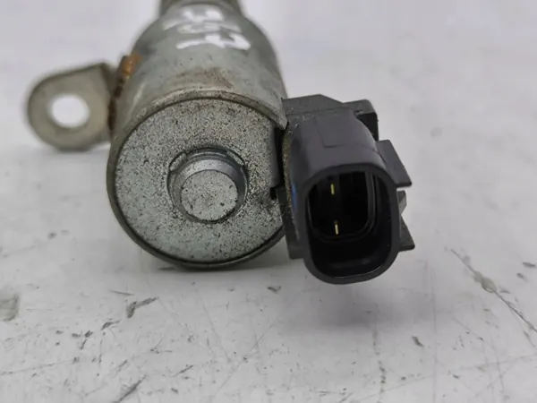 Suzuki OE AMD121117 Solenoide de Distribución Variable image 5