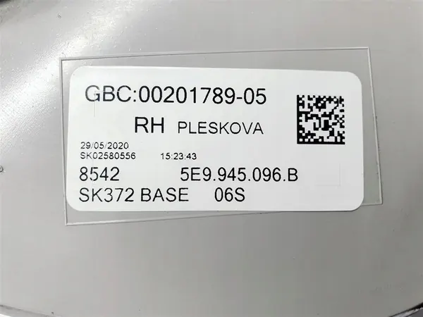 SKODA OCTAVIA 3 III KOMBI LUZ TRASERA DERECHA LED image 7