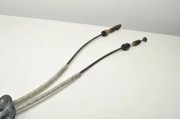 Volvo versnellingskoppeling OEM 30759105 - Gebruikt image 5