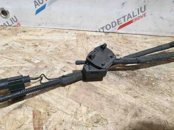 Windshield Washer BMW 5 TOURING (F11) 3.0L diesel image 2