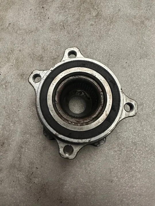 CUSCINETTO ANTERIORE AUDI 4M0407625E image 2