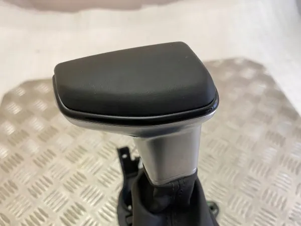 Levier de vitesse Hyundai Tucson IV OEM 46700N7200 image 4