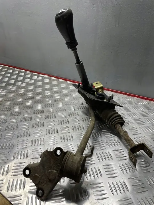 Alavanca de câmbio Subaru Legacy IV 2.0B image 3