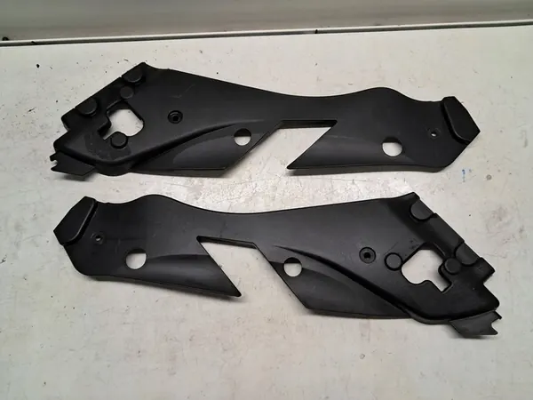 MERCEDES W204 07- Front Lamp Cover Left A2048261324 image 2