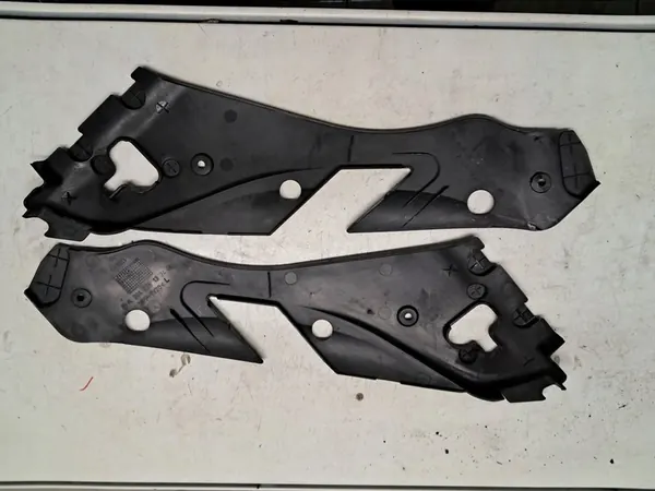 MERCEDES W204 07- Front Lamp Cover Left A2048261324 image 7