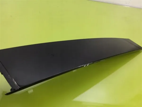VW Dörrlist Vänster Fram OEM 2G4837901 Begagnad image 3