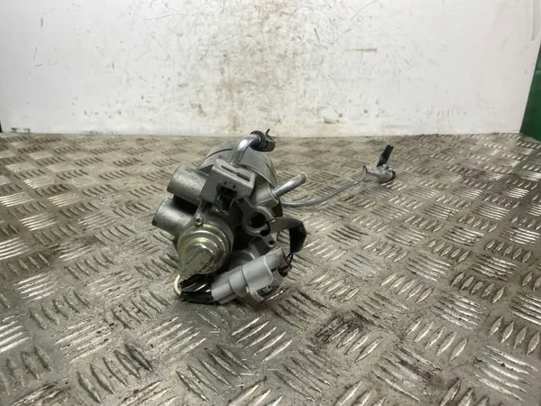 Mitsubishi OE Bränslefilterhus OEM FOB20800 image 4