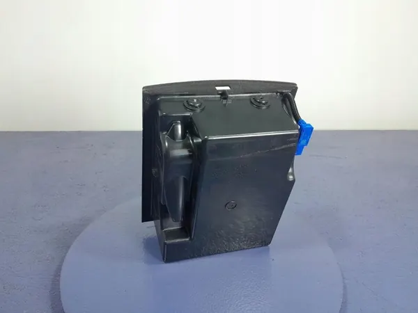 BMW 7 G11 G12 Armlehnen-Staufach 1304218 image 3