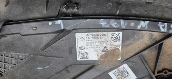 Linker voorlamp Mercedes A-Klasse W177 image 3