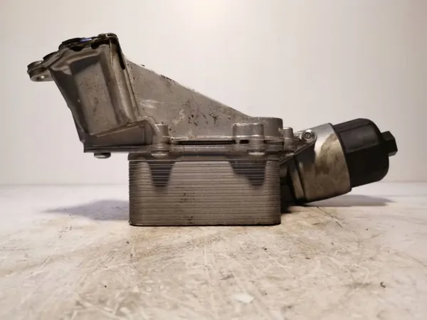Jeep Ölfiltergehäuse OEM FOB323 - Gebraucht image 3