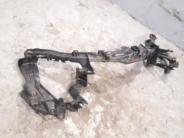 Mercedes-Benz B W245 Paraurti anteriore 2006 image 3