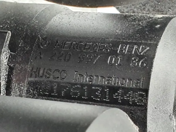 Federungsventilblock OEM A2203200358 Mercedes R230 image 7