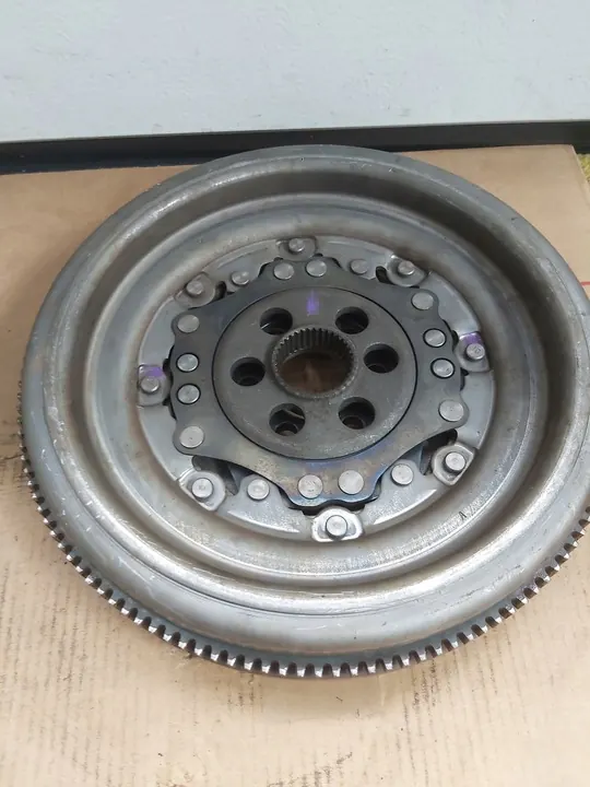 Volante de Dupla Massa VW Audi DSG 1.4 TSI image 2