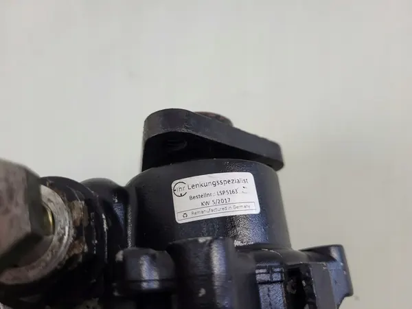 Bomba de direção assistida Audi A8 D3 OE 4E0145156B image 10