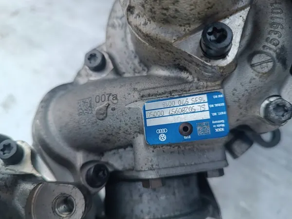 VW Crafter T6 Multivan Turbo 2.0BiTDI 03N145703G image 10