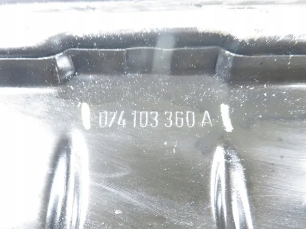 Klepdeksel OEM 074103360A VW Transporter T4 2.4 image 7