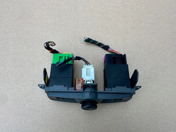 AUDI A6 C6 Zetelverwarmingsschakelaar 8E0963563 image 10