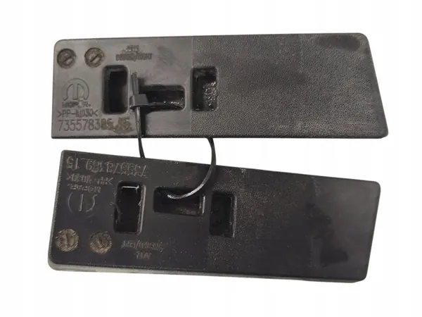 Jeep Renegade dakrailplug OEM 735578389 image 2