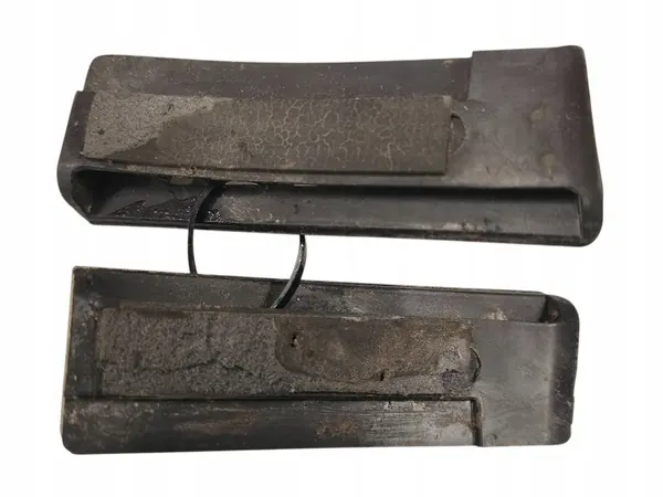 Jeep Renegade dakrailplug OEM 735578389 image 6