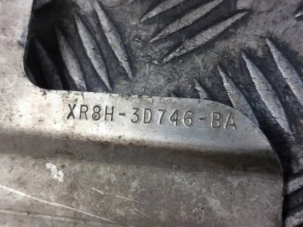 Arrefecedor de óleo usado OEM XR8H-3D746-BA para Jaguar image 4