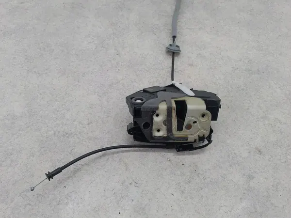 Linke Hintertürschloss Volvo V60 31301943 A046465 image 8