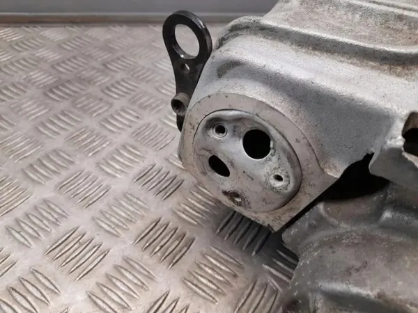 Suporte compressor suspensão OEM 06E145601AG image 10