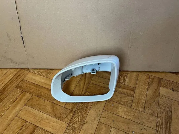 OEM 31477739 Vänster spegelskydd Volvo XC90/XC60 image 2