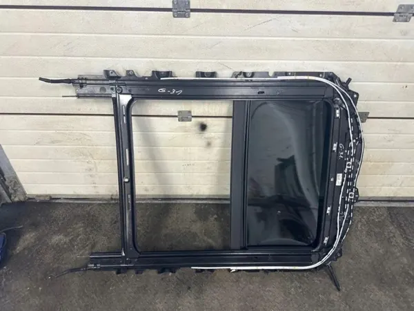 BMW Panorama-lasikatto OEM 8070628 G31 Touringille image 3