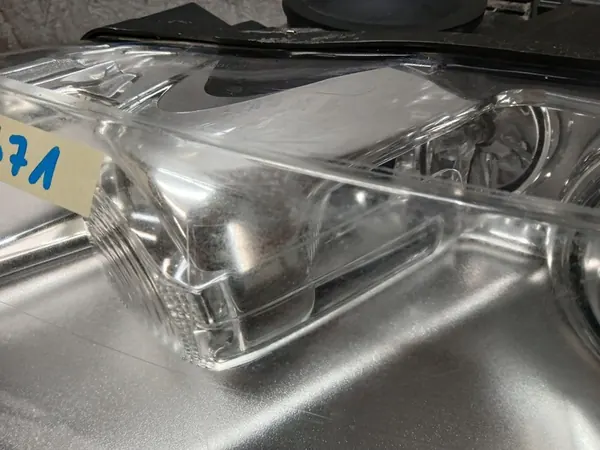 Farol Esquerdo VW Touareg Xenon Lift 7L6941039C image 2