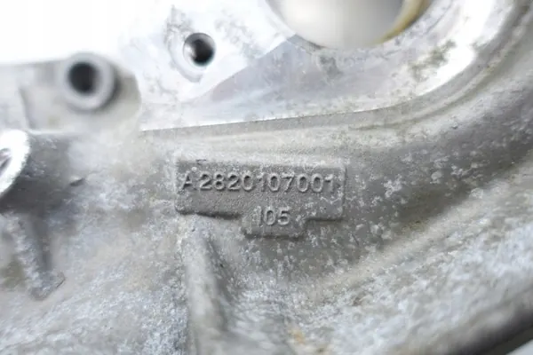 Mercedes-venttiilikansi OEM A2820107001 - Käytetty image 7