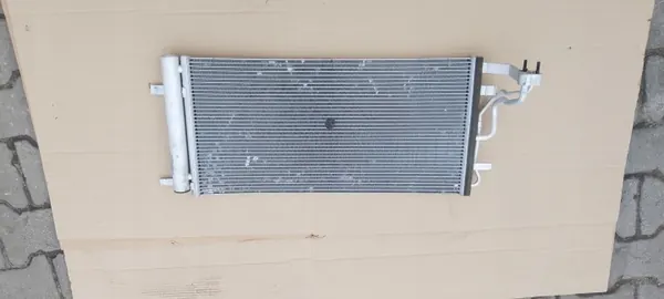 OEM HC200PDPDC AC Kondensor för Hyundai i30 III Proceed image 2