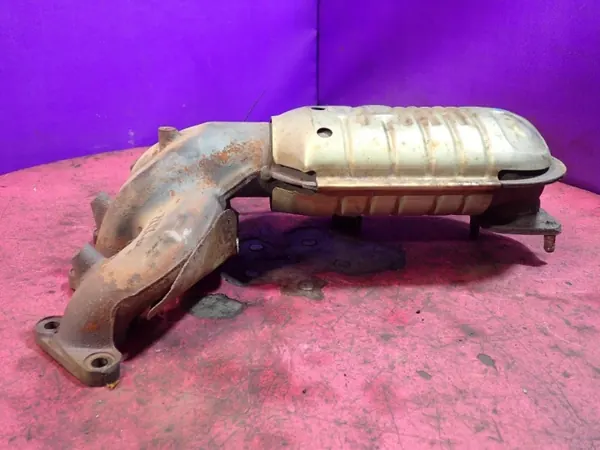 Auspuffkrümmer OEM 374616/Zawada für Hyundai Coupe image 4