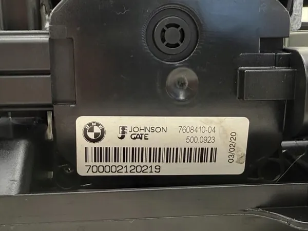 BMW Radiatorventilator OEM 7640508 voor F20-F31 image 4