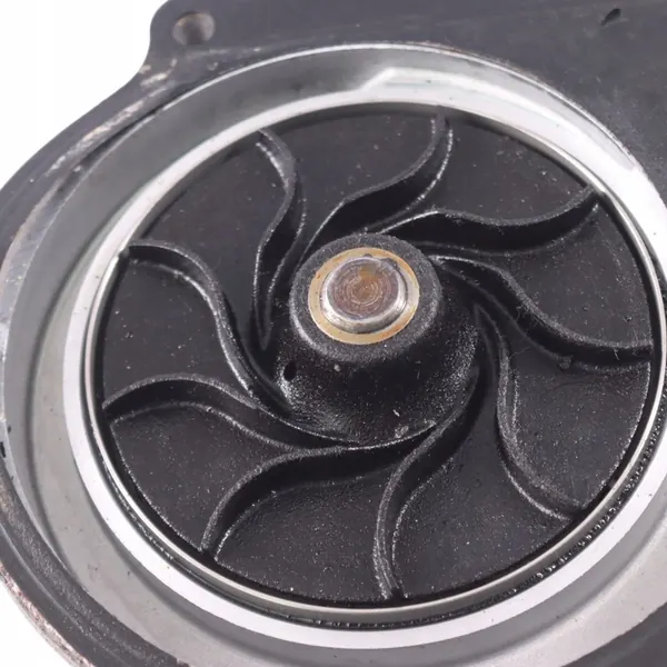 Vattenpump Mercedes X253 C253 Diesel OM651 A6512000002 image 6