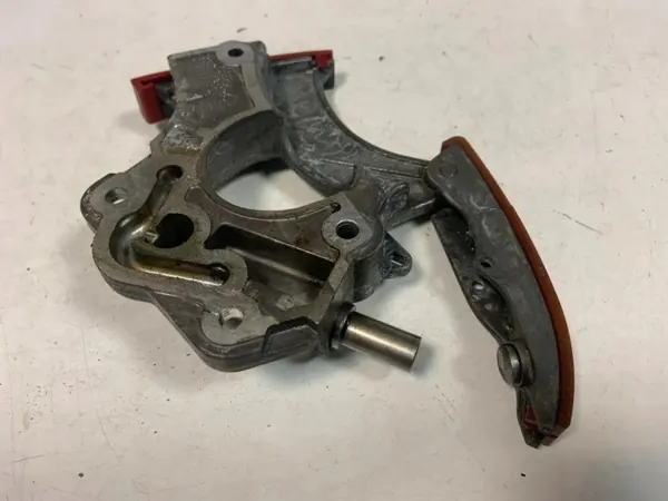 Pieza Motor Audi OE 06E109218AC Usada image 7